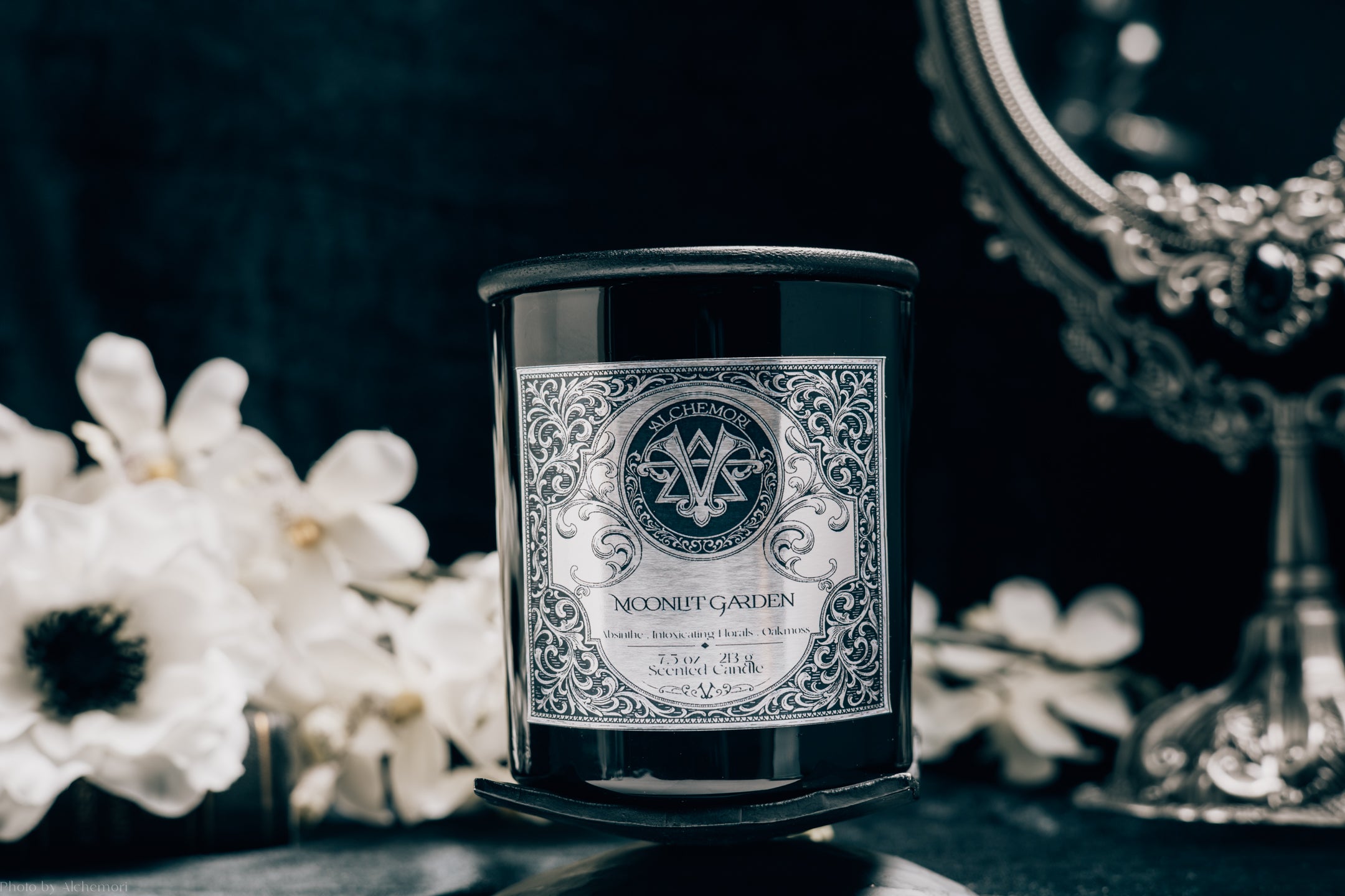 Moonlit Garden Candle | Nocturnal Floral Scented Candle – Alchemori